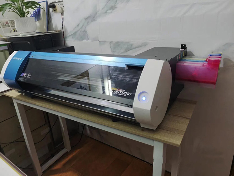 Roland Versastudio BN-20 & BN-20A Printer and Cutter Roland Versastudio BN-20 & BN-20A Printer and Cutter