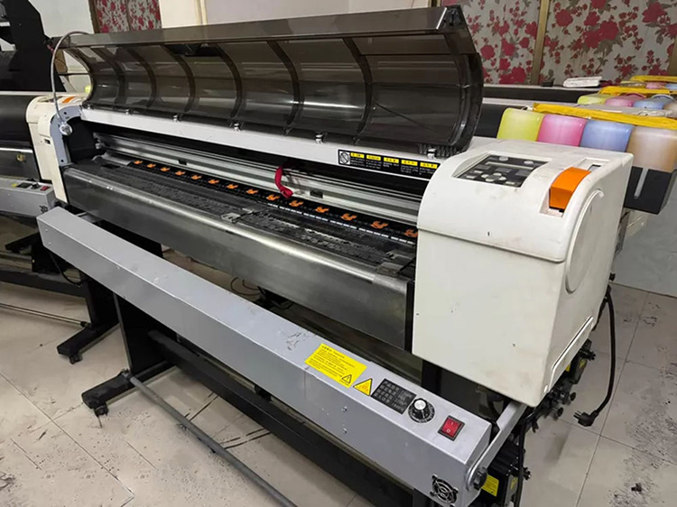 Mutoh RJ900X Printer for Dye Sublimation Printing